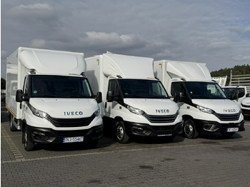 Varebil med kasse IVECO Daily 35c16