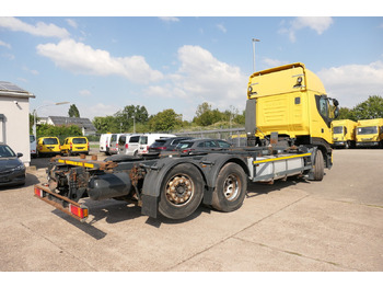 Containerbil/ Veksellad lastbil IVECO Stralis
