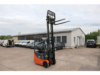 El gaffeltruck TOYOTA