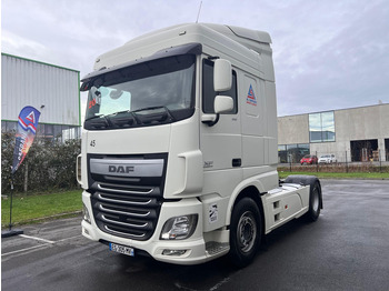 Trækker DAF XF 106 510