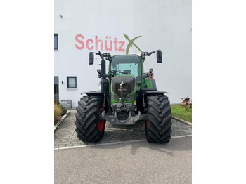 Leje en Fendt 724 Vario Power Plus mit GPS Fendt 724 Vario Power Plus mit GPS: billede 3