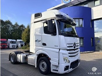 Trækker MERCEDES-BENZ