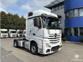 Trækker MERCEDES-BENZ