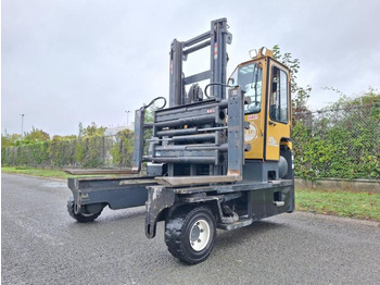 Firevejs reach truck COMBILIFT