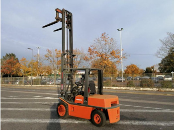 Diesel gaffeltruck NISSAN