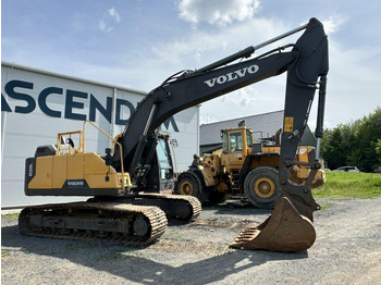 Bæltegravemaskine VOLVO EC220EL