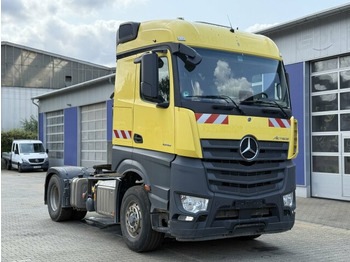 Trækker MERCEDES-BENZ Actros 1846
