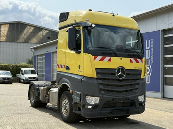 Trækker MERCEDES-BENZ Actros 1846