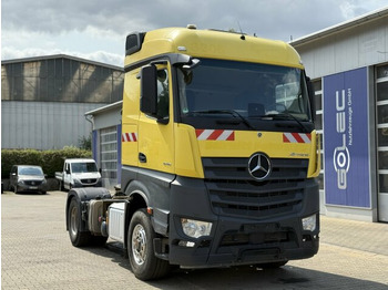 Trækker MERCEDES-BENZ Actros 1846