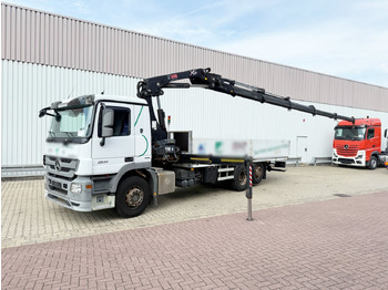 Lastbil med kran MERCEDES-BENZ Actros 2532