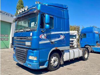Trækker DAF XF 105 460