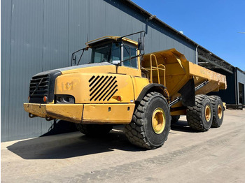 Knækstyret dumper VOLVO A40D