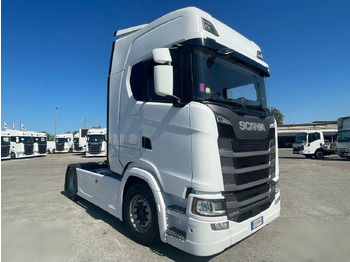 Trækker SCANIA S 500