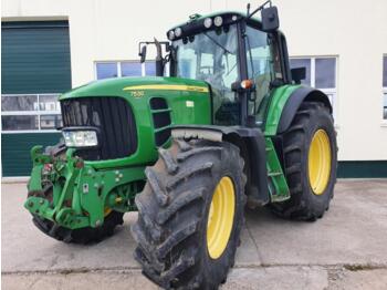 Traktor JOHN DEERE 7530