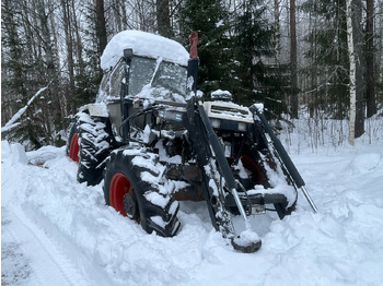 Traktor CASE IH