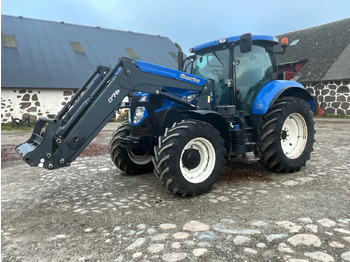 Traktor NEW HOLLAND T7.210