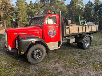 Lastbil med lad SCANIA L