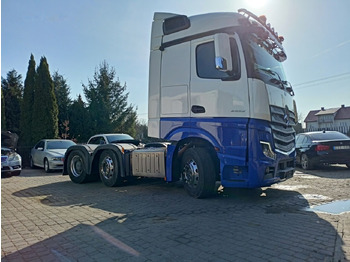 Trækker MERCEDES-BENZ Actros 2553