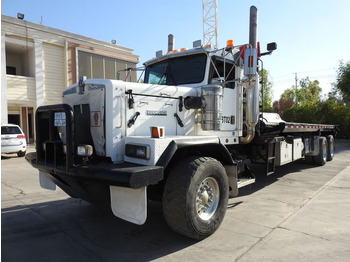 Lastbil med lad KENWORTH