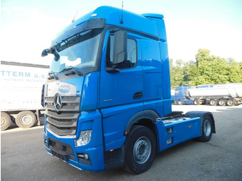 Trækker MERCEDES-BENZ Actros 1845
