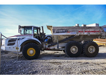 Knækstyret dumper VOLVO A35