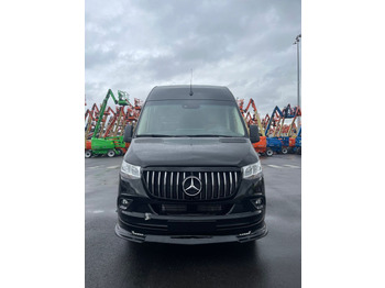 Leje en Mercedes Sprinter 519 CDI 2.2L Diesel Automatic VIP Mercedes Sprinter 519 CDI 2.2L Diesel Automatic VIP: billede 2