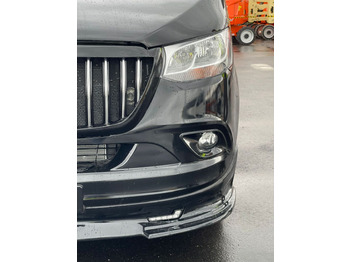 Leje en Mercedes Sprinter 519 CDI 2.2L Diesel Automatic VIP Mercedes Sprinter 519 CDI 2.2L Diesel Automatic VIP: billede 3