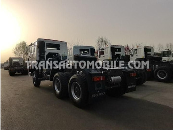 Ny Trækker Sinotruk HOWO 6X6 ALL-WHEEL DRIVE: billede 3 Ny Trækker Sinotruk HOWO 6X6 ALL-WHEEL DRIVE: billede 3