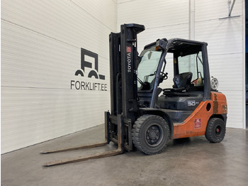 Gas gaffeltruck TOYOTA FGF 30