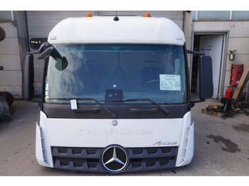 Førerhus og interiør MERCEDES-BENZ