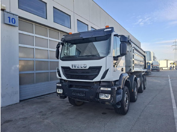 Tipvogn lastbil IVECO Trakker
