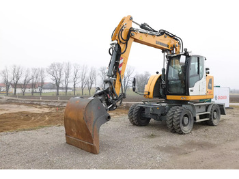 Hjulgravemaskine LIEBHERR A 916