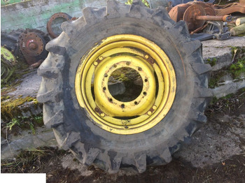 Komplet hjul JOHN DEERE