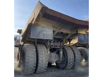 Leje en  2011 KOMATSU HD465-7 2011 KOMATSU HD465-7: billede 3