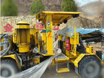 Styret boremaskine EPIROC