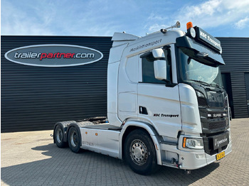 Trækker SCANIA R 730