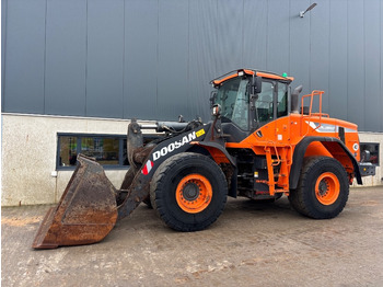 Gummihjulslæsser DOOSAN DL350