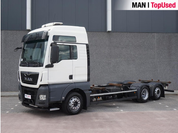 Containerbil/ Veksellad lastbil MAN TGX 26.510