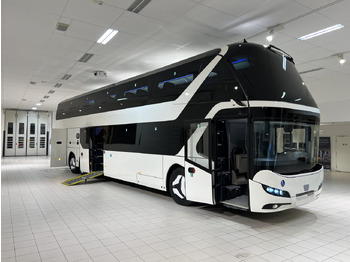 Turistbus NEOPLAN