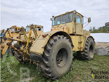 Traktor Kirovec K-701: billede 3