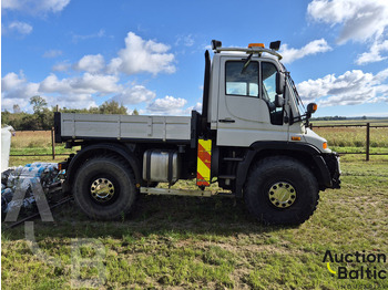 Tipvogn lastbil Mercedes-Benz Unimog U 400: billede 3 Tipvogn lastbil Mercedes-Benz Unimog U 400: billede 3