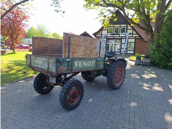 Traktor FENDT