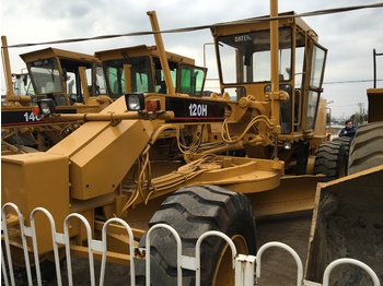 Grader CATERPILLAR 120H: billede 3