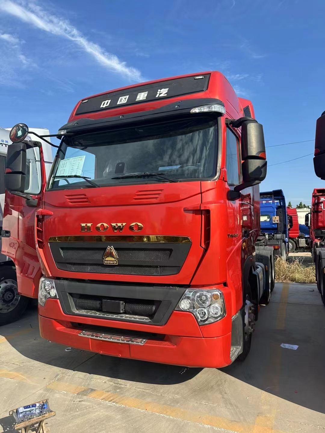 Trækker SINOTRUK HOWO