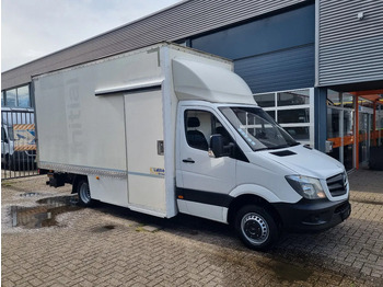 Varebil med kasse MERCEDES-BENZ Sprinter 516