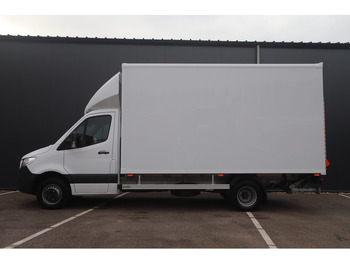Varebil med kasse MERCEDES-BENZ Sprinter 515