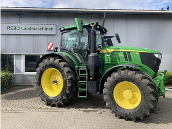 Traktor JOHN DEERE 6R 230