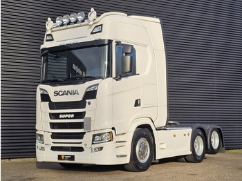 Trækker SCANIA S 660 V8