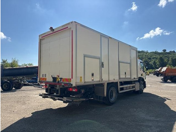 Leje en Renault C380 Renault C380: billede 4 Leje en Renault C380 Renault C380: billede 4