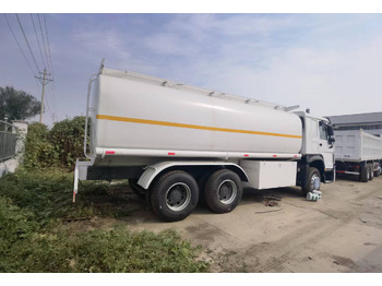 Tankbil Sinotruk HOWO 371 6*4 Tank truck: billede 3